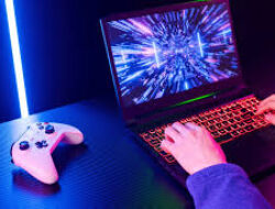 Rekomendasi Laptop Tipis Ringan untuk Pekerja Remote yang Membutuhkan Mobilitas Tinggi